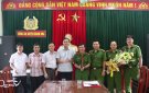 UBND huyện Quan Hóa tổ chức khen thưởng đột xuất cho tập thể lãnh đạo và cán bộ chiến sĩ Công an huyện